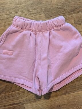 Set Active Pink Shorts
